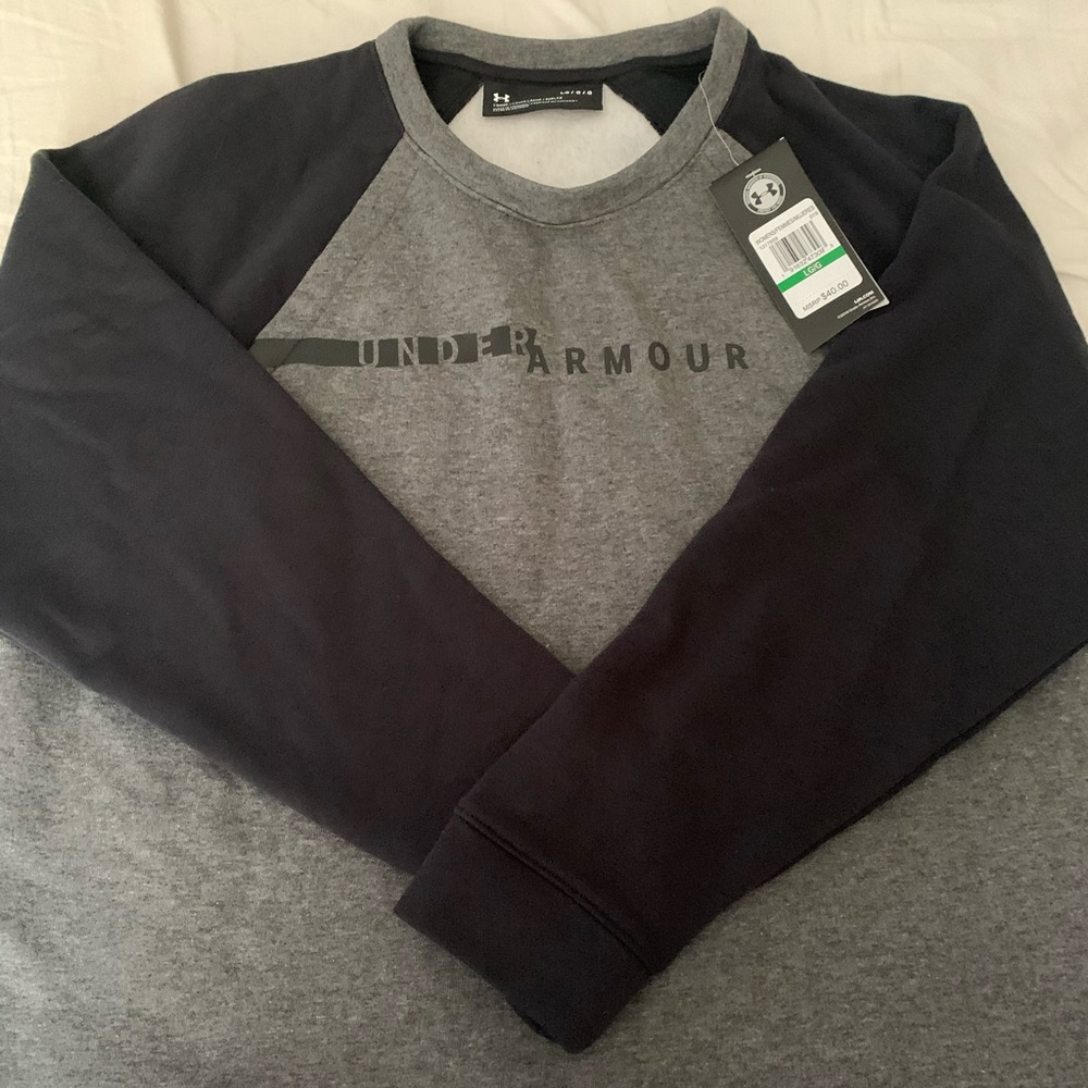 Under Armour Sweatshirt